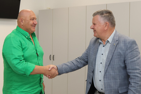   Žarni zid Rakek 03 Foto Ljubo Vukelič